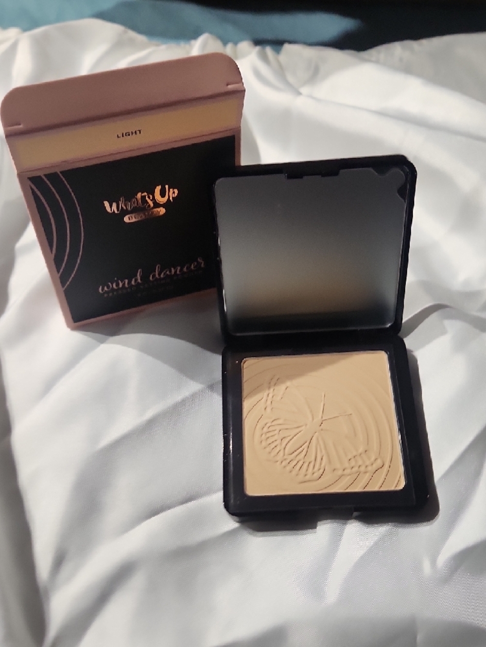 Wind Dancer Pressed Setting Powder - Picture 4 of 5